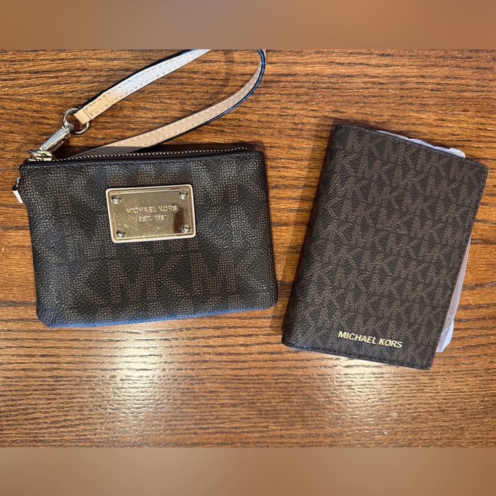 Michael Kors Brown passport wallet and Wristlet Set